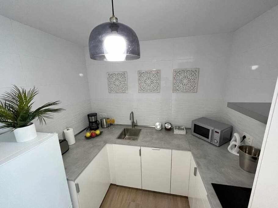 Xxii Apartamentos Morales&Arnal إِستيبونا المظهر الخارجي الصورة