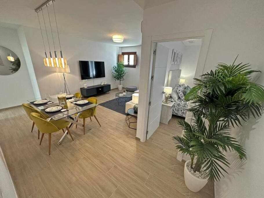Xxii Apartamentos Morales&Arnal إِستيبونا المظهر الخارجي الصورة
